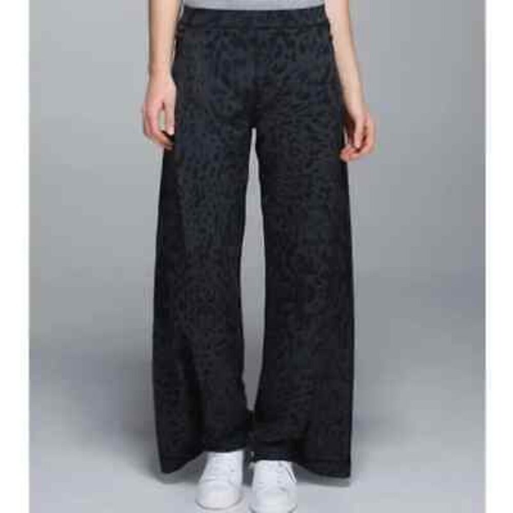 Lululemon Forward Fold Pants - Animal Print